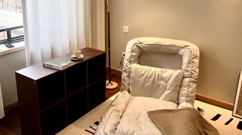 Phoenix Perch Cloud House - View 5