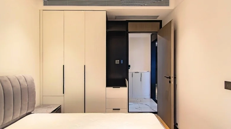 European Street 92 - View 2