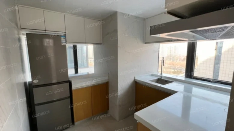 Zhongye Shenshi Square - View 5