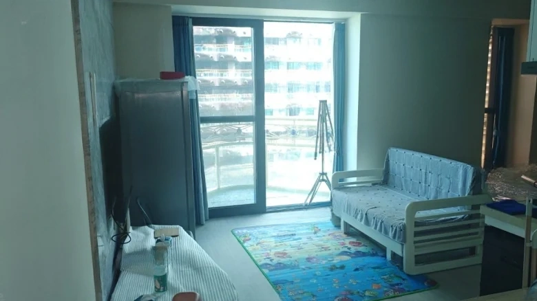 Sanya Evergrande Beauty Crown - View 2