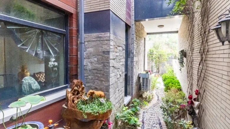 Lushang Imperial Dragon Bay - View 31