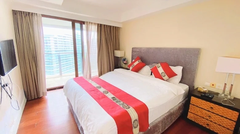 Half Mountain Peninsula Central Sea View Boulevard - View 2