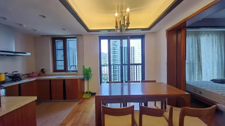 Half Mountain Peninsula - View 4