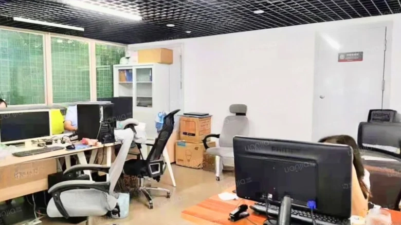 Gold Era Plaza - View 5