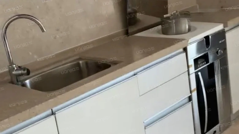 Halfhill Peninsula Central Sea View Boulevard - View 5