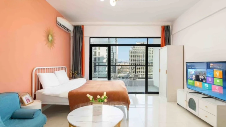 Sanya Golden Phoenix Seaview Apartment - View 7