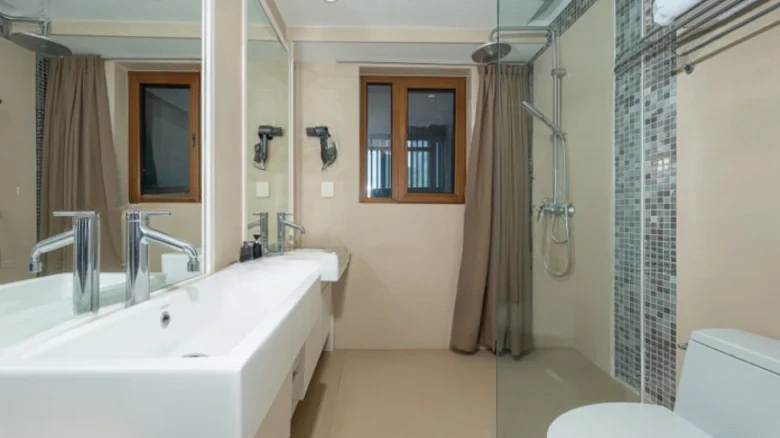 Banshan Bandao · Central Seaview Avenue - View 5