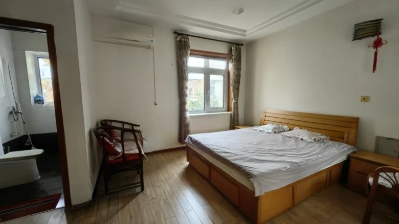 New Life Home South District - View 9