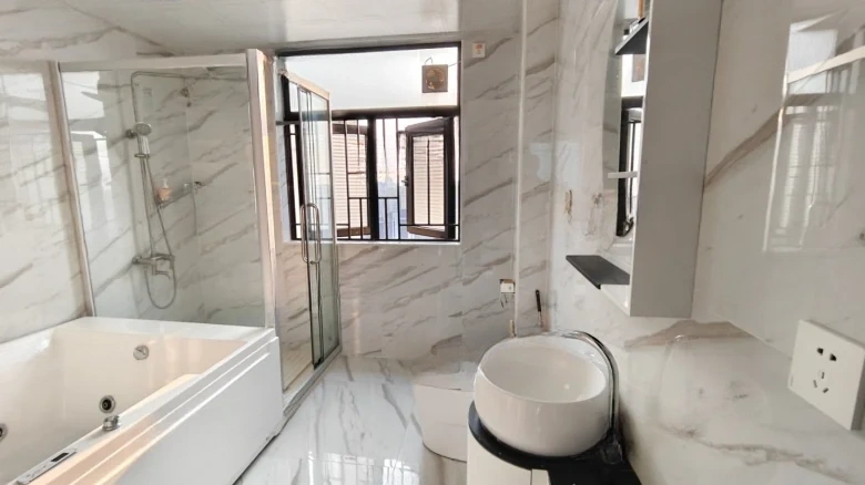 Royal View Court - View 15