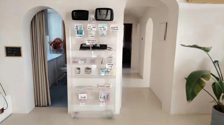 Silver Garden Residence - View 10