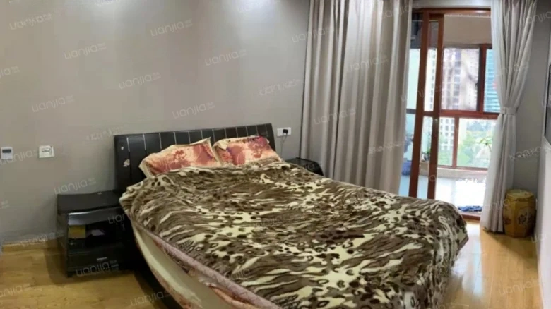 Wenzhou Grand Mansion - View 4