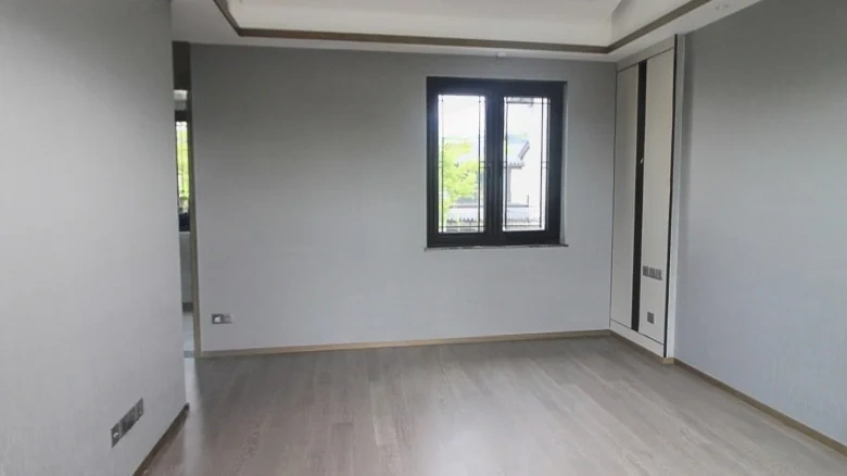 Wangzhu Mountain - View 5