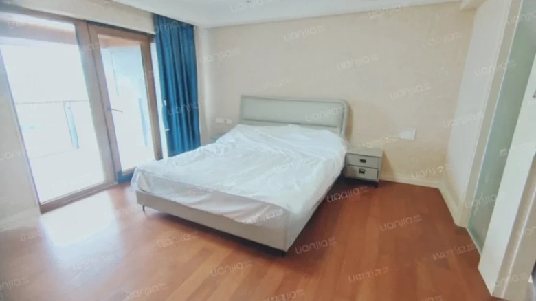 Half Mountain Peninsula Central Sea View Boulevard - View 2