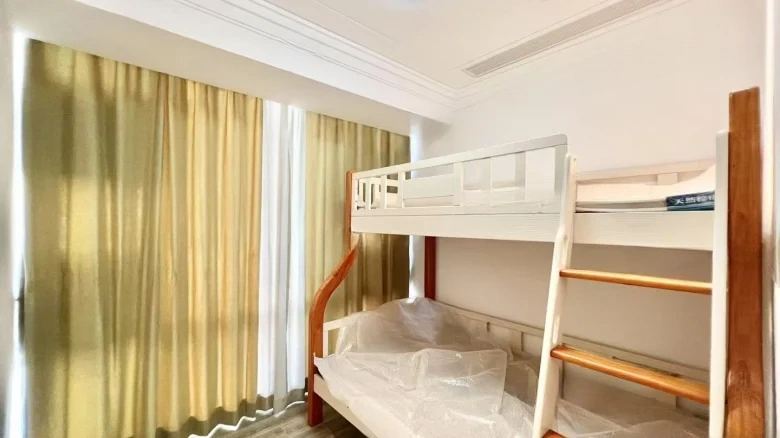 Banshan Xiangxie - View 3