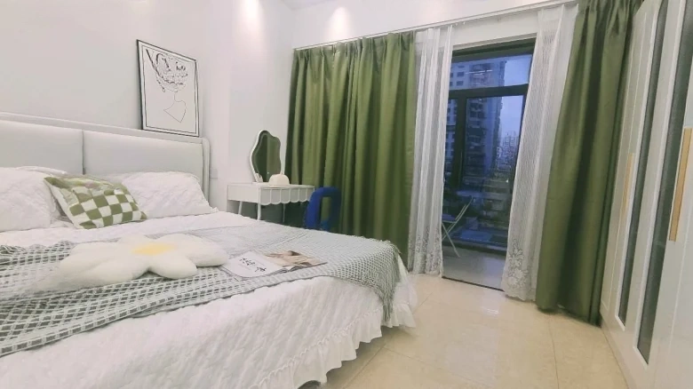 Robinson Shopping Plaza Phase II - View 3