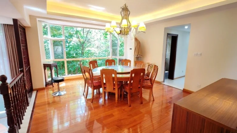 Yiqing Garden - View 9