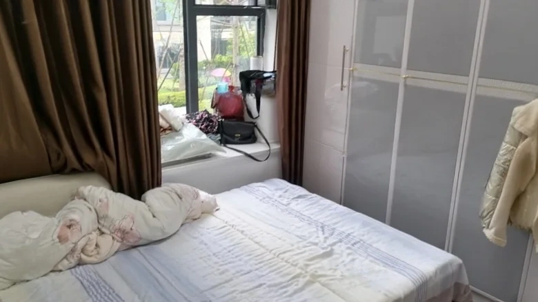 Yinghua Bridge - View 2