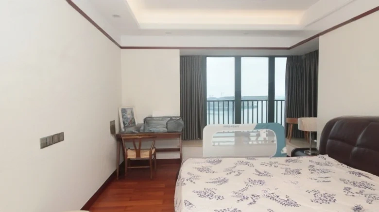 Ten Thousand Things Gold Sand Bay Plaza - View 3