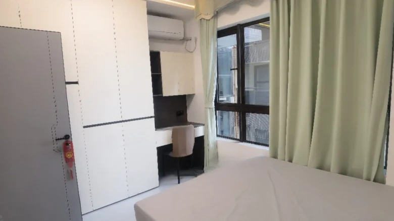 Royal View Court - View 3