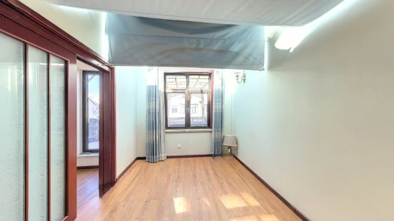 Zhonghai Shang Hu Shi Jia - View 26