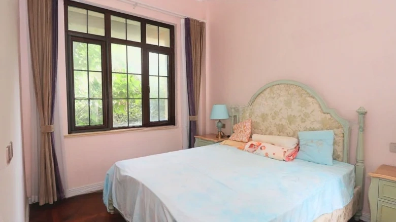 September Villa - View 3