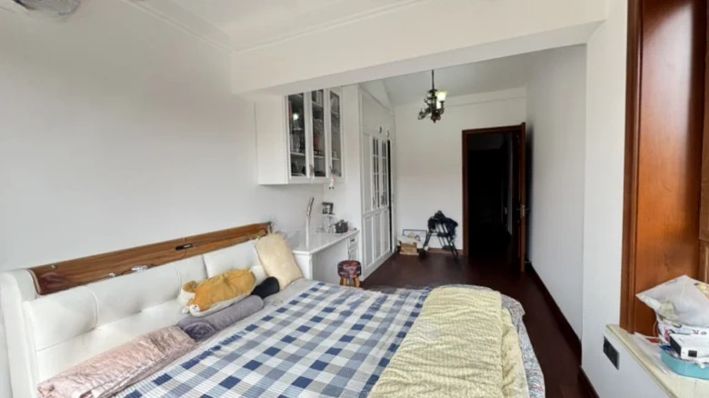 Poly Fortune Court - View 4