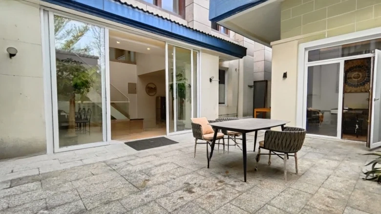 Sanya Courtyard - View 11