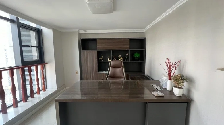 Lanzhou Zhongtianjian Square - View 4