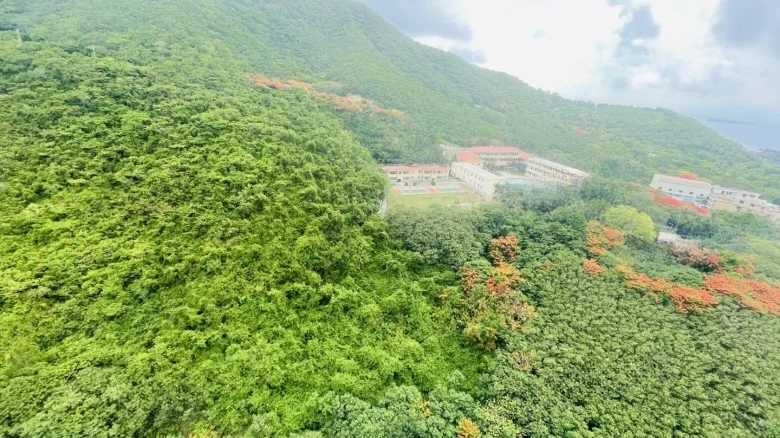 Half Mountain Peninsula - View 14