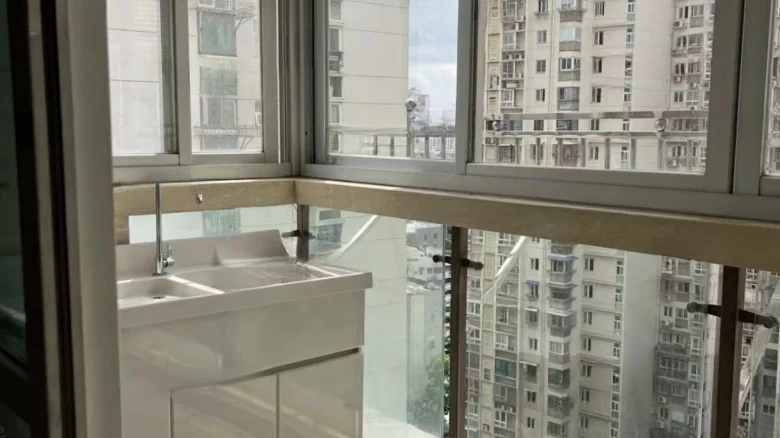 Guangxin Tower - View 10