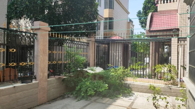 Royal Garden - View 9