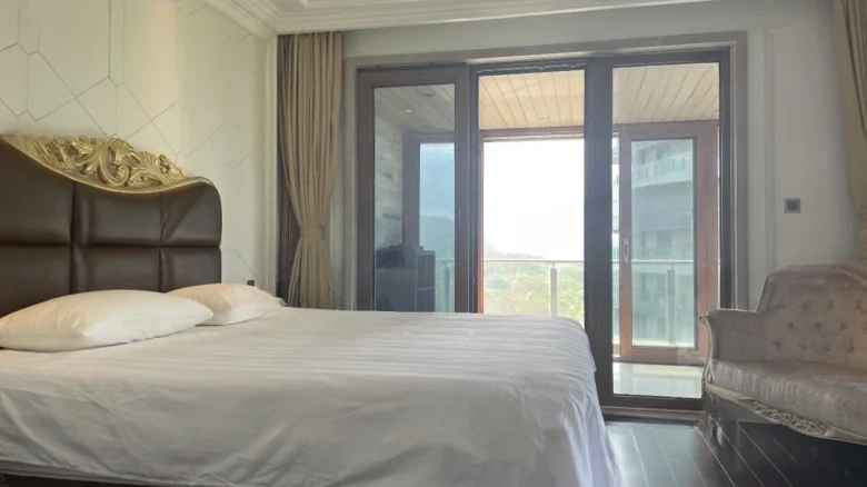 Fishing Carp Petal·Macao MGM - View 3