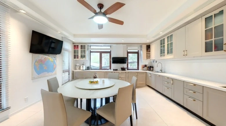 Arcadia Manor - View 6