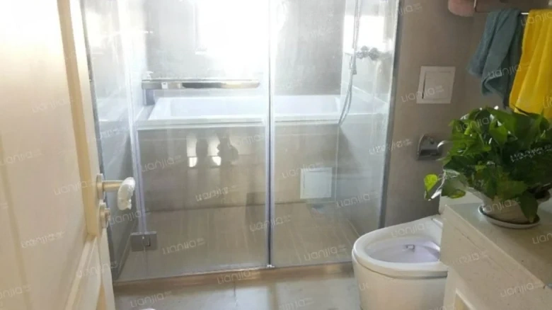 Vanke Jade Riverside Phase I - View 6