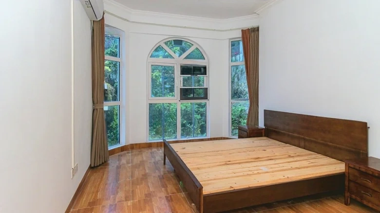 South Sea Estate - View 11