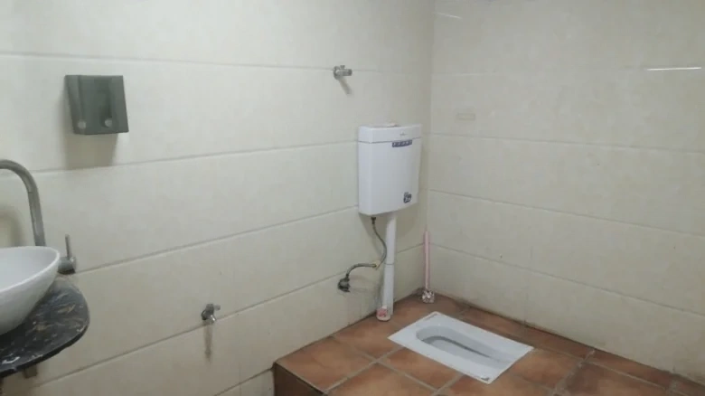 Wealth Center - View 13