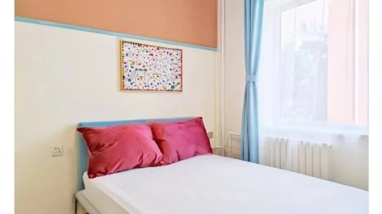 Mingguangbei Li - View 1