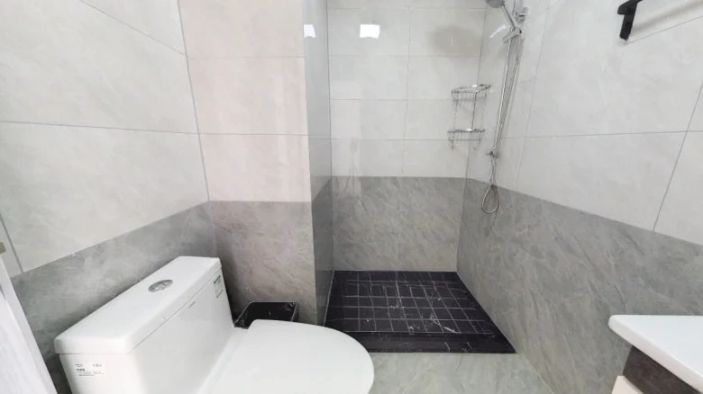 Superior Sky Court - View 6