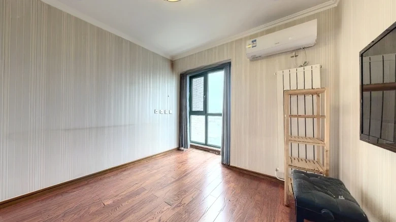 Imperial View Mountain - View 4