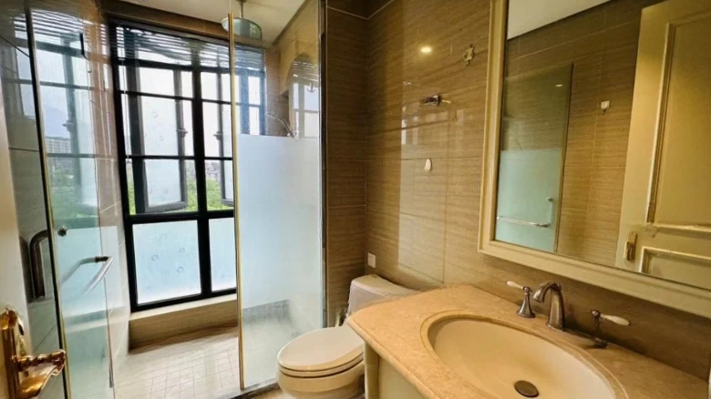 Jade Screen · Phoenix Water City - View 11