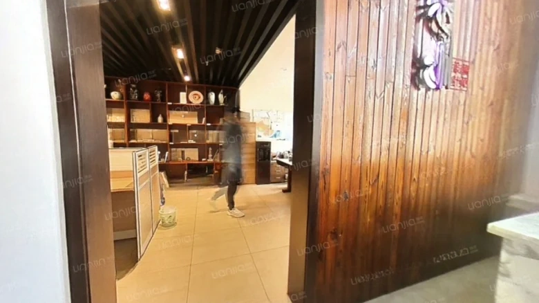 Longhu Time Square Street - View 2