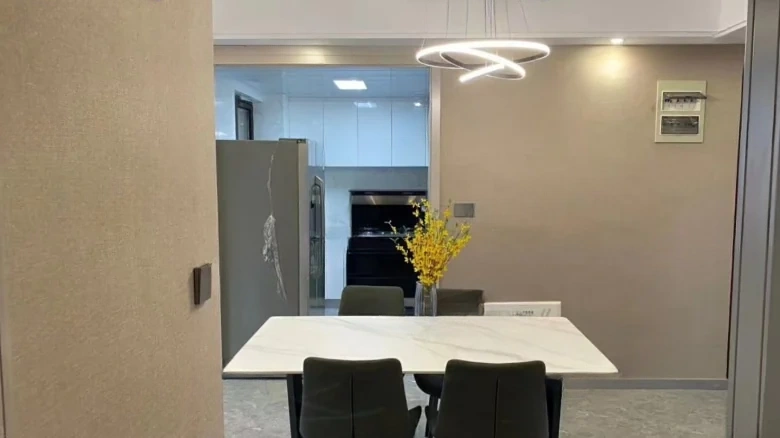 Capital No.1 - View 5