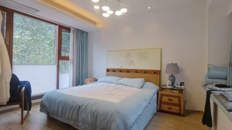 Vanke Lakeview Resort Park Phase II - View 3