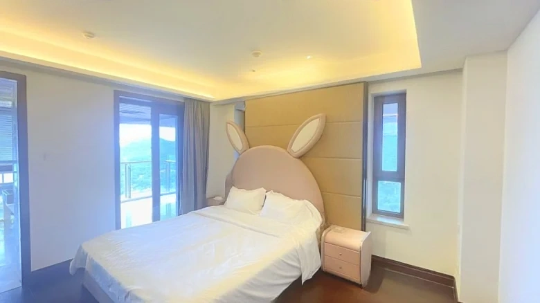 Half Mountain Peninsula Central Sea View Boulevard - View 3