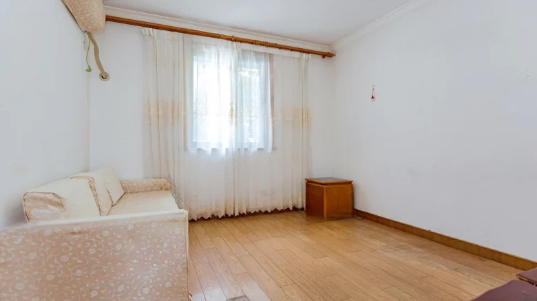 Hotan Apartment - View 3