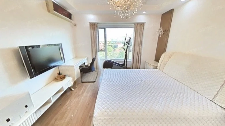 New World Garden Bayview Mansion Court - View 4