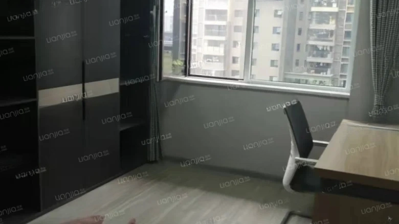 Beichen Triangle C3 - View 3