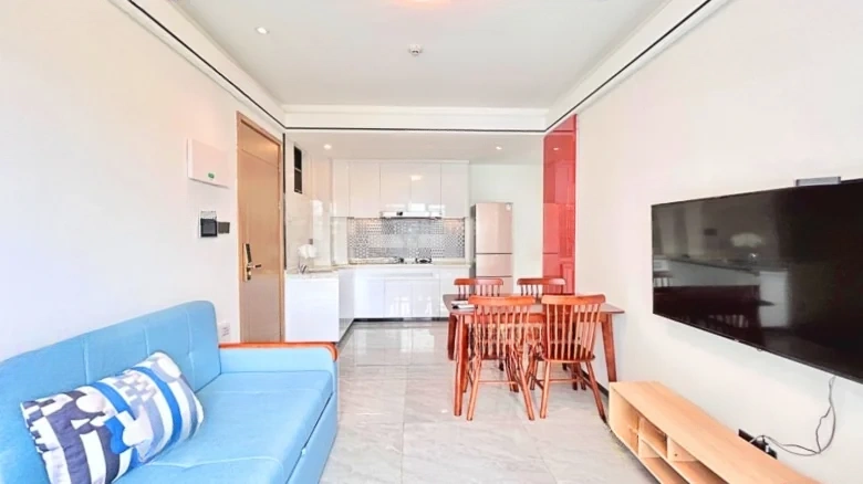 Mountain-Cloud Brocade - View 2