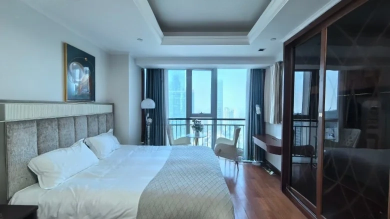 China Railway Qingdao Center - View 1