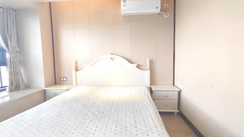 Sanya Yshanhu - View 3